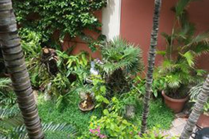 Hotel Exterior 6 of 25