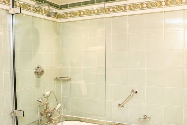 Bath Photo