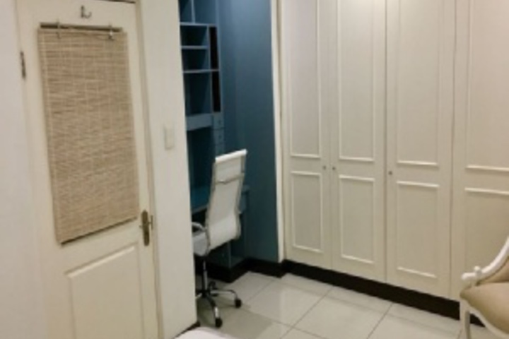 Room 176 of 216