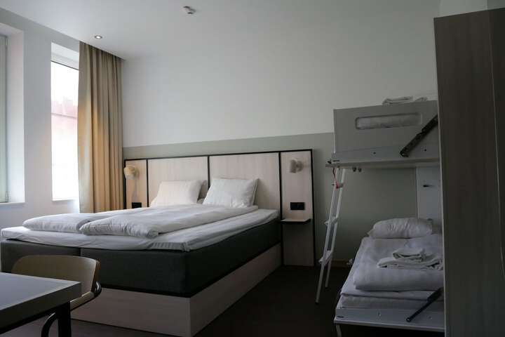Room 31 of 72