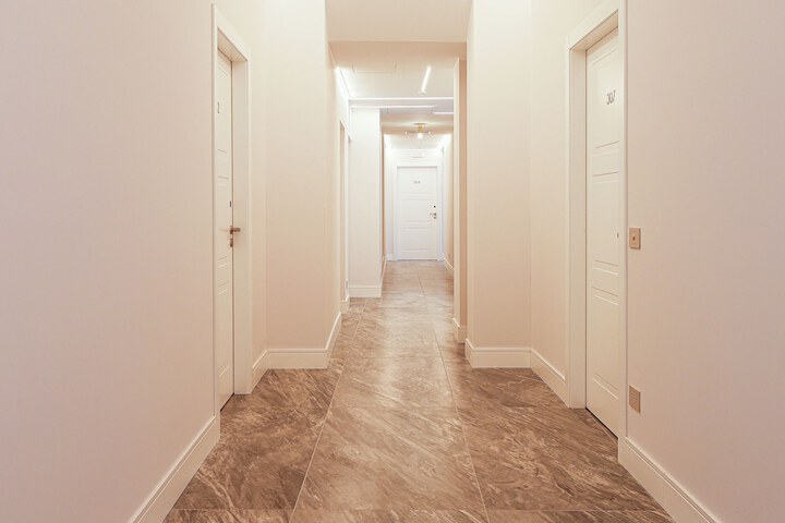 Ballroom/Hall 86 of 129
