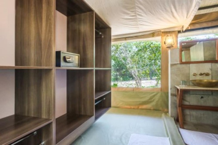 Room 7 of 26