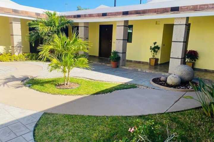 Terrace/Patio 8 of 11
