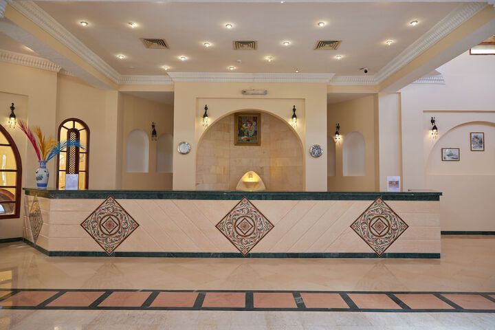 Hotel Interior 4 of 104