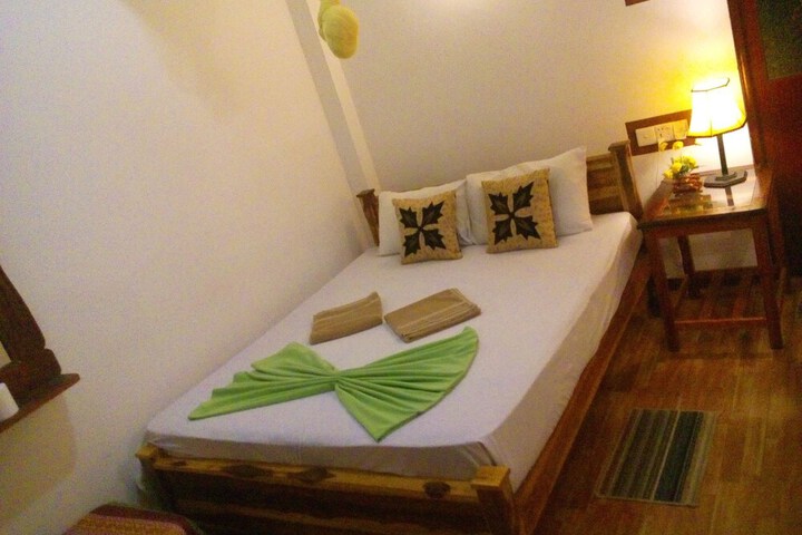 Room 5 of 55