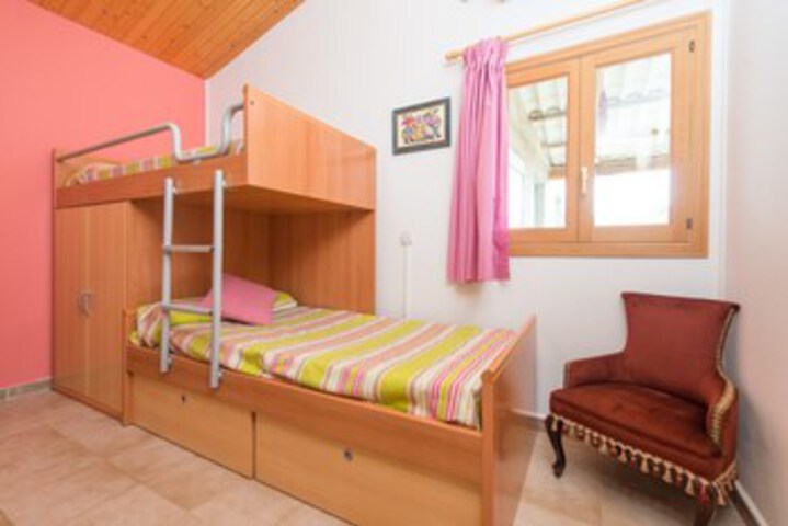 Room 39 of 47