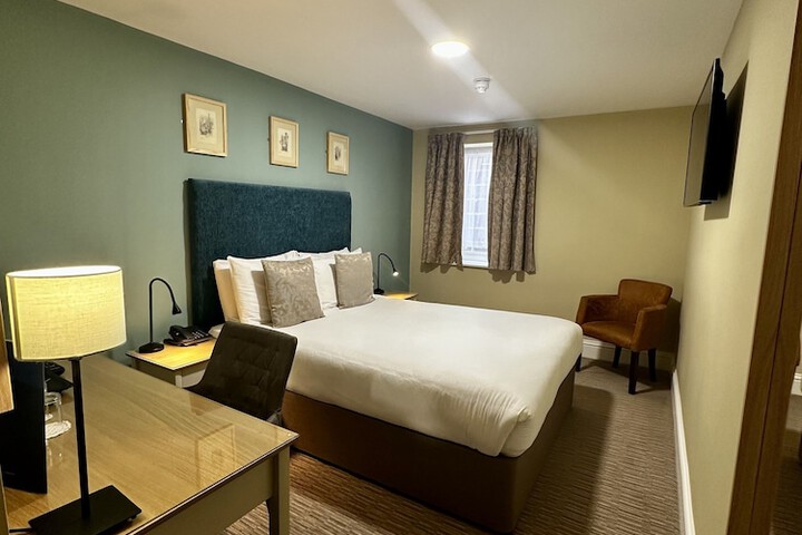Room 28 of 101