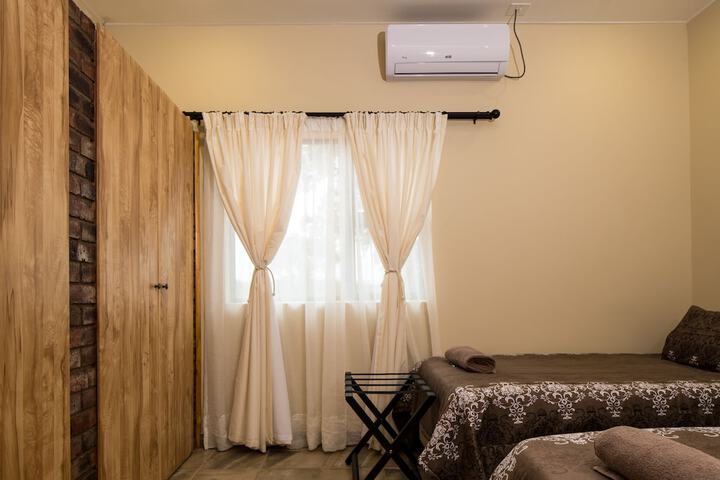 Room 3 of 29