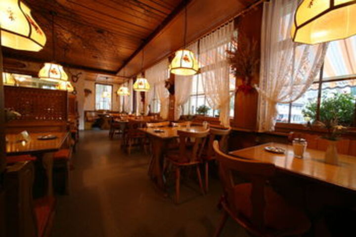 Food Court