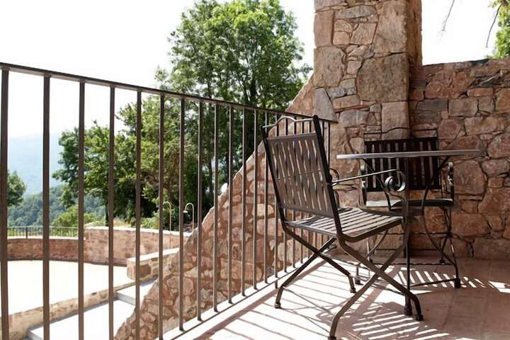 Terrace/Patio 32 of 58