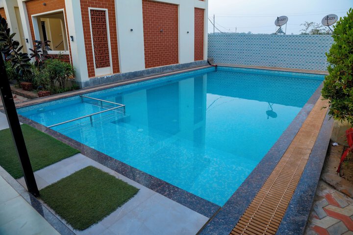 Terrace/Patio 5 of 16