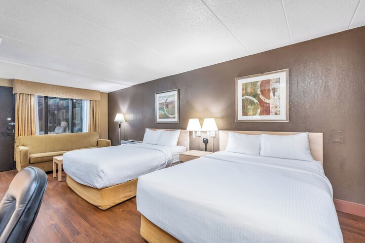 Room 20 of 49