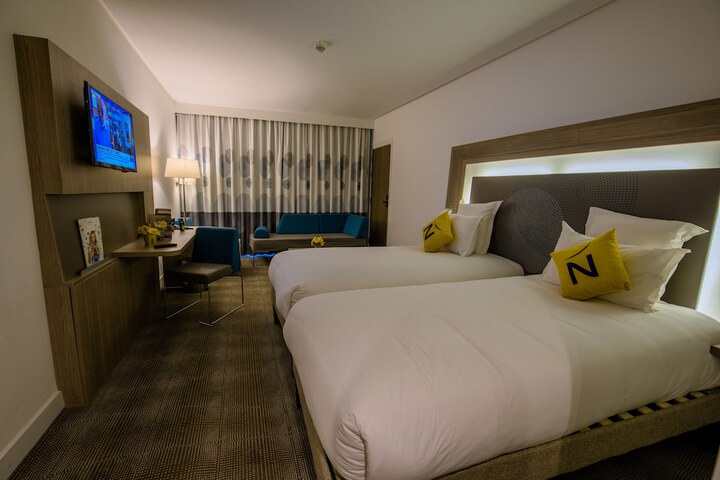 Room 16 of 109