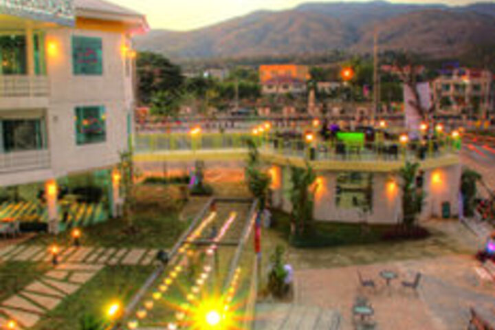Exterior of Dream Hills