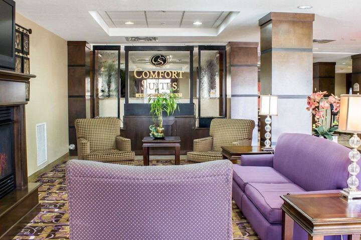 Hotel Interior 4 of 34