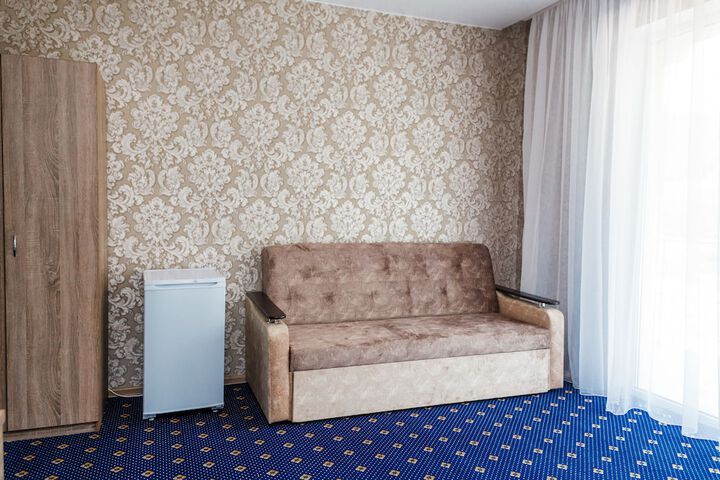 Room 25 of 72