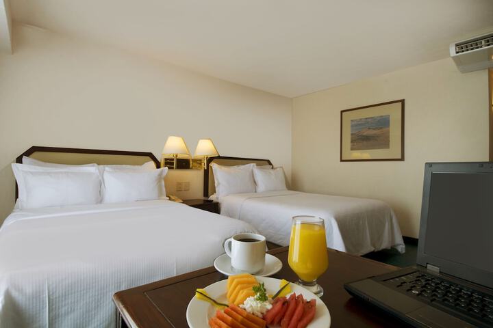 Room 5 of 20