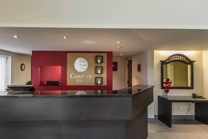 Hotel Interior 2 of 35