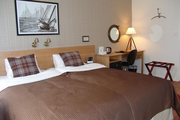 Room 14 of 44