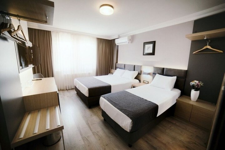 Room 22 of 41
