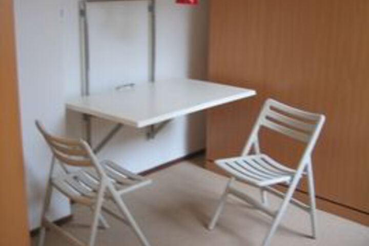 Room 15 of 19