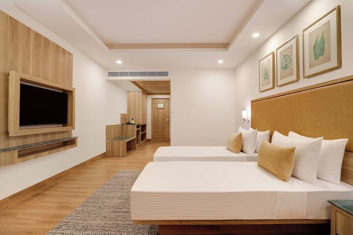 Room 13 of 57
