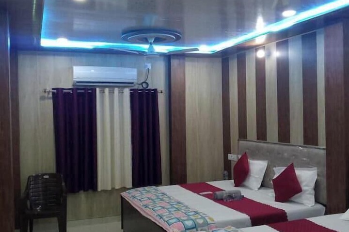 Room 6 of 17