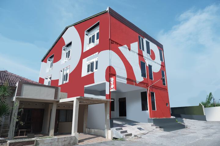 OYO 682 Ceria Homestay Syariah