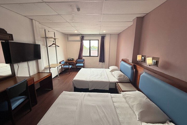 Room 48 of 86