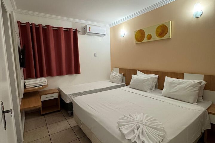 Room 2 of 24