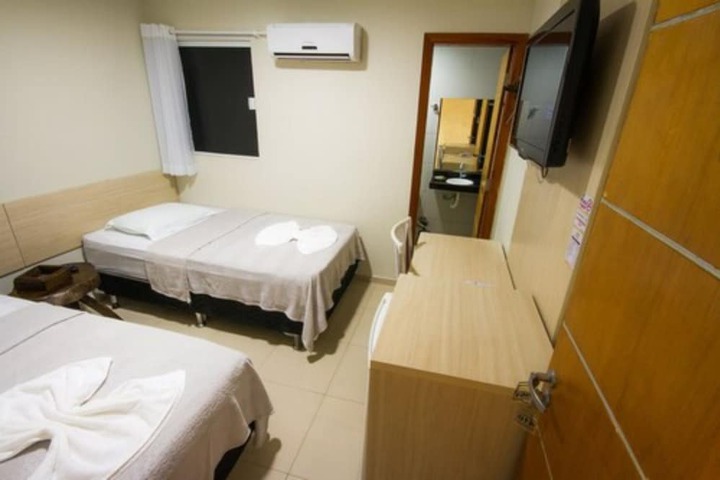 Room 14 of 72