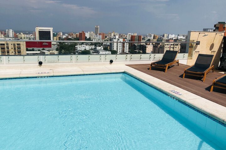 Hotel Pool