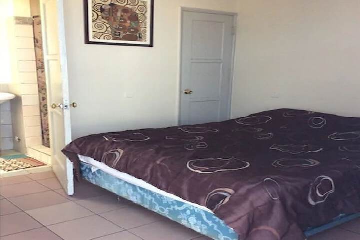 Room 9 of 47