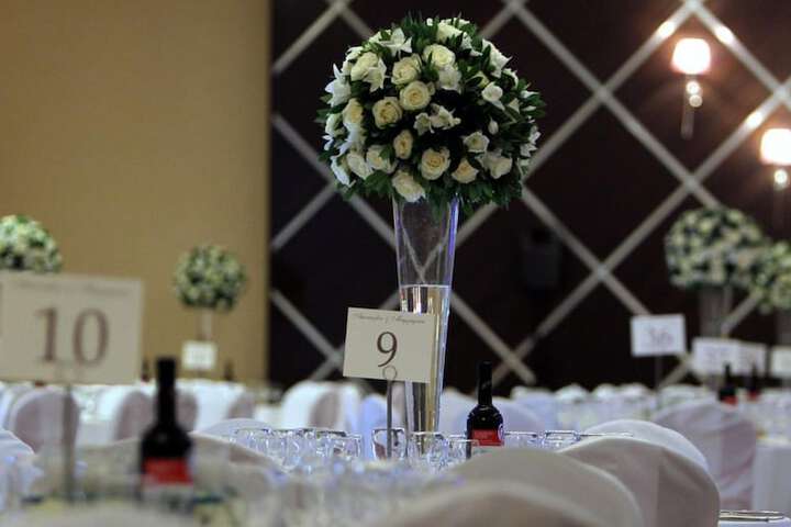 Ballroom/Hall 35 of 40