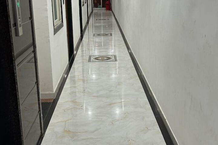 Hotel Interior 4 of 26