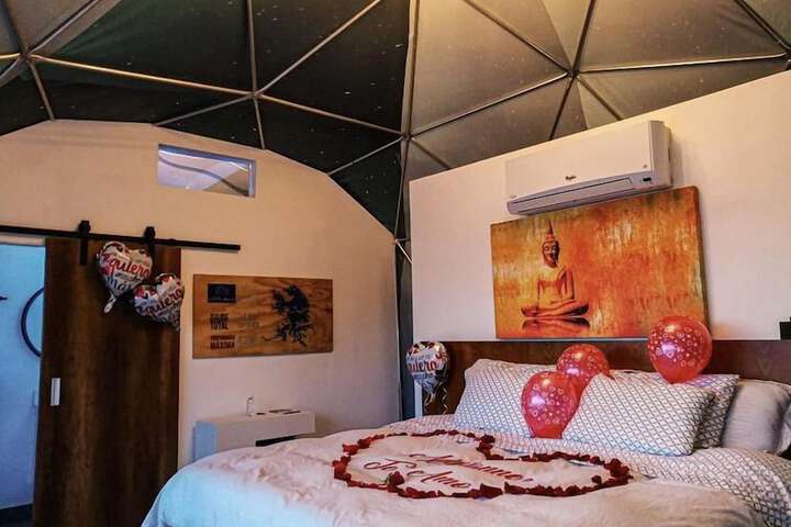 Room 3 of 33
