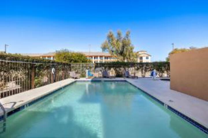 Pool 6 of 23