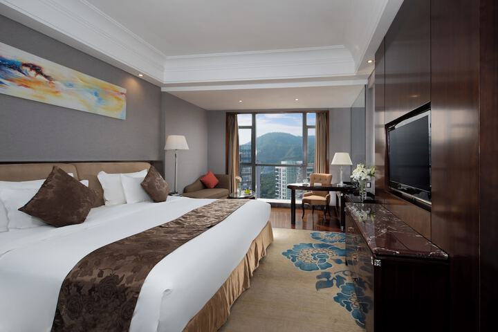 Room 17 of 65