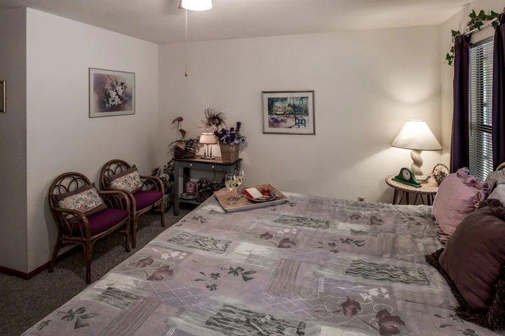 Room 4 of 19