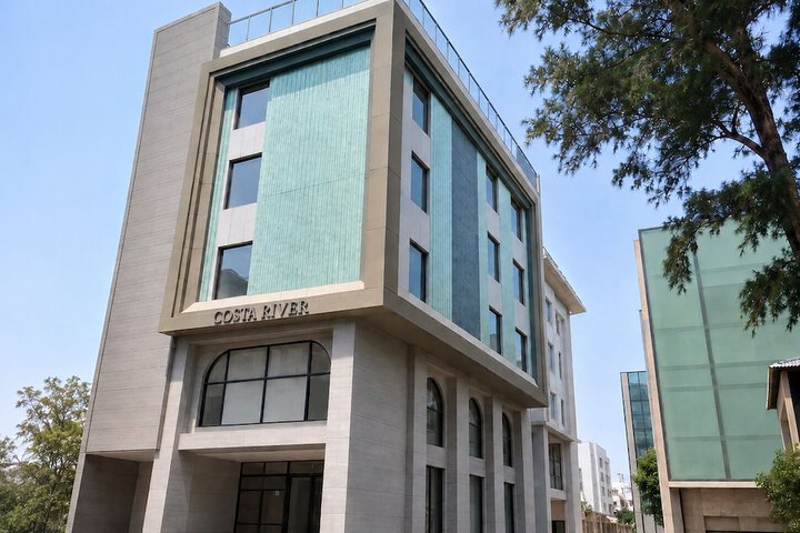 Hotel Costa River