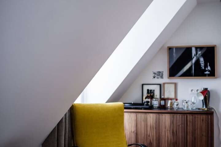 Room 15 of 91