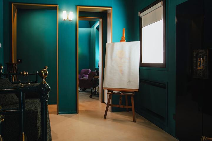 Room 17 of 81