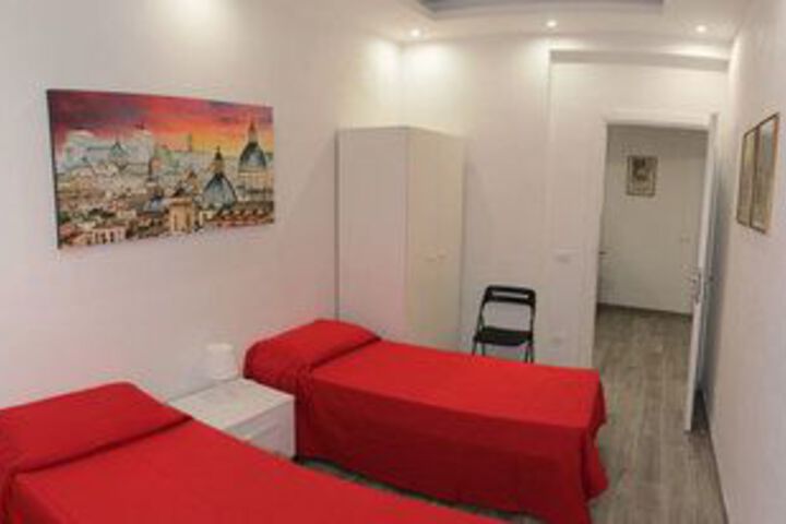 Room 8 of 13
