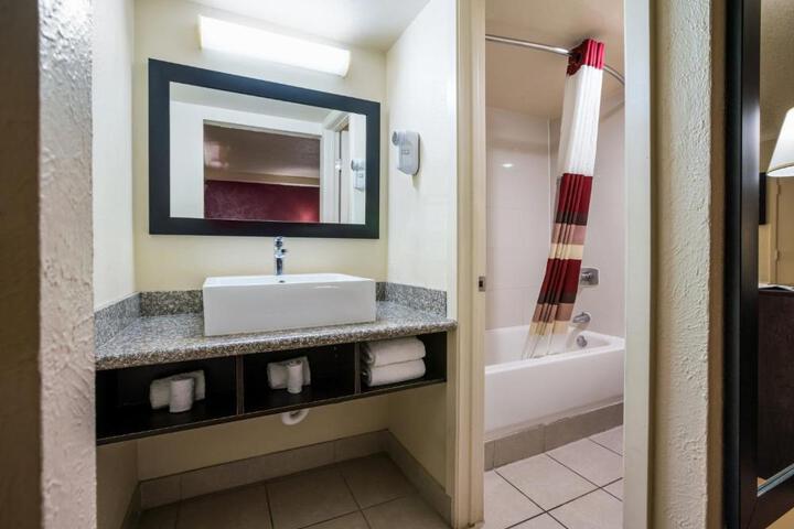 Room 15 of 20