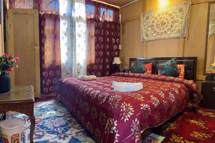 Room 22 of 45