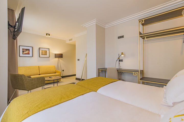 Room 34 of 57