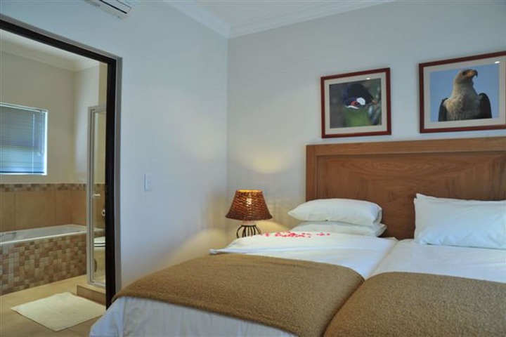 Room 8 of 35