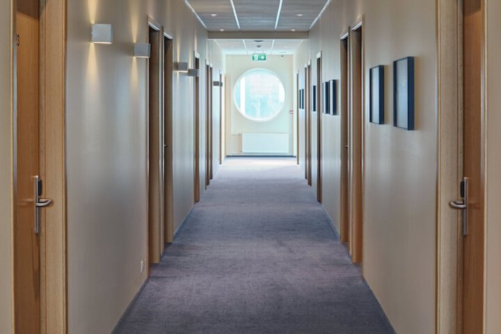 Ballroom/Hall 52 of 58