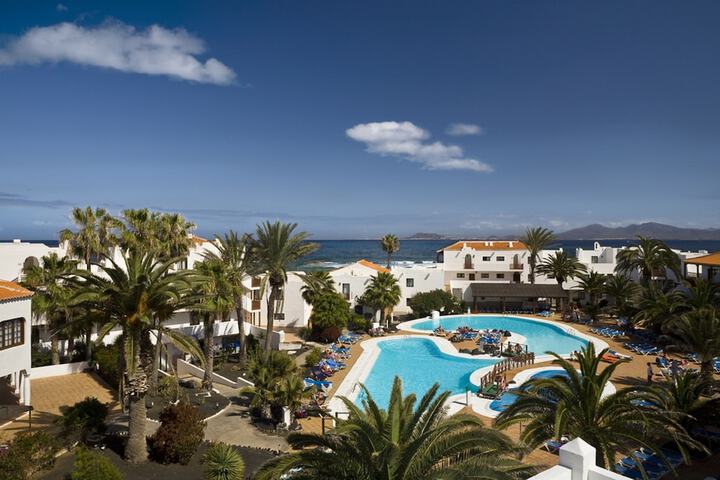 Pool Hotel