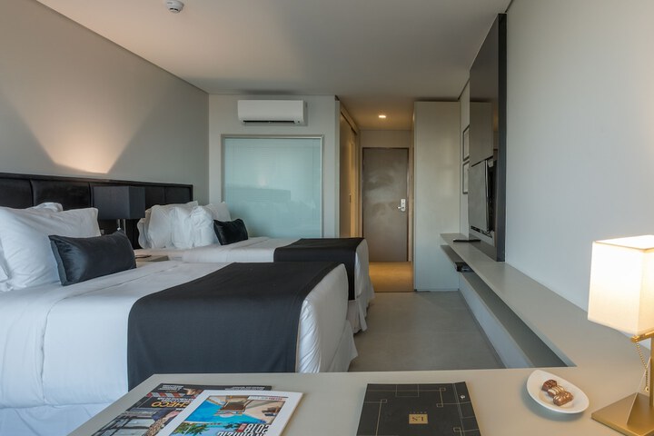 Room 10 of 56